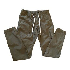 Vuori Men's Ripstop Climber Pants Men's Dark Oregano Green Pants